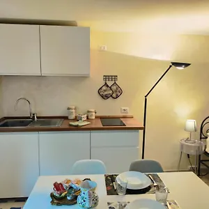  Apartment Le Di Giulia